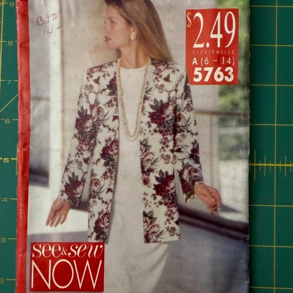 Pattern cover See & Sew 5763.