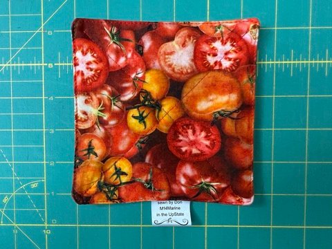 Jar Opener Tomato Motif